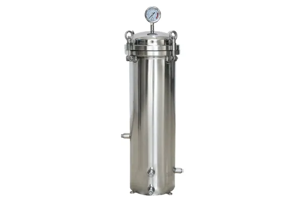 multi-cartridge filter housings